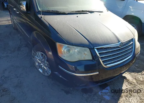 2012 Chrysler Town & Country Touring z USA, uszkodzony, nr VIN 2C4RC1BG7CR382066